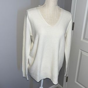 GAP Long Sleeved Cream Waffle Knit Sweater - Size L
